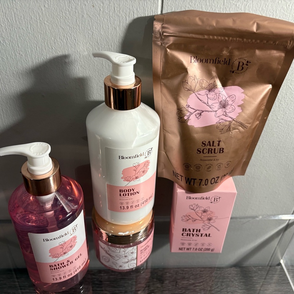 Pink Bath & Body Set